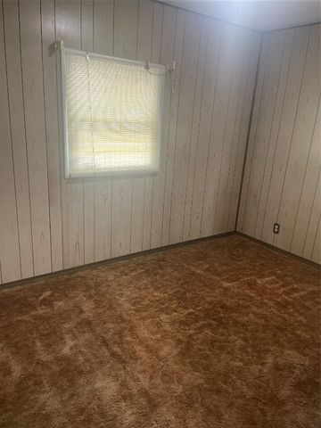 946 W 35 TH Street, Erie, PA 16508