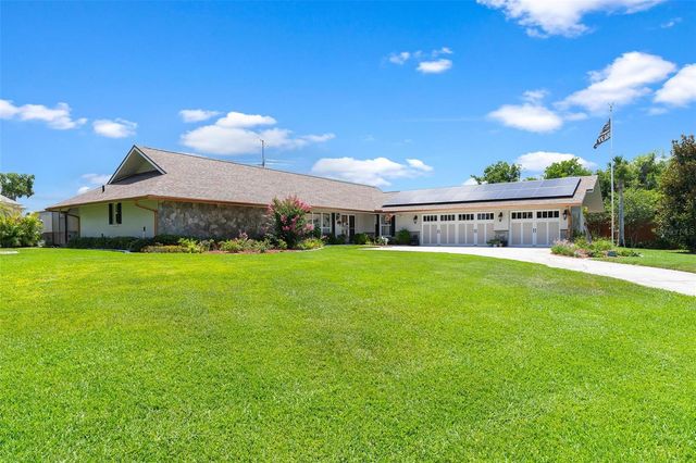 26515 SAVAGE CIRCLE, Howey In The Hills, FL 34737