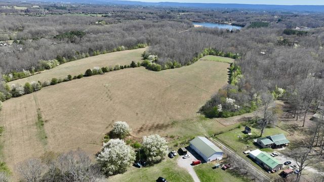 28 Old Eastbrook Road, Estill Springs, TN 37330