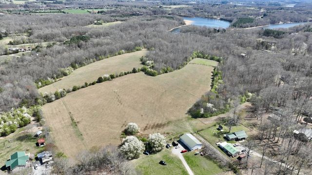 28 Old Eastbrook Road, Estill Springs, TN 37330
