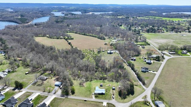 28 Old Eastbrook Road, Estill Springs, TN 37330