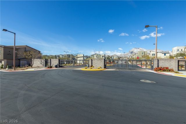 600 North Carriage Hill Drive 1020, Las Vegas, NV 89138