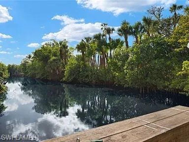 16941 Carolyn LN, North Fort Myers, FL 33917