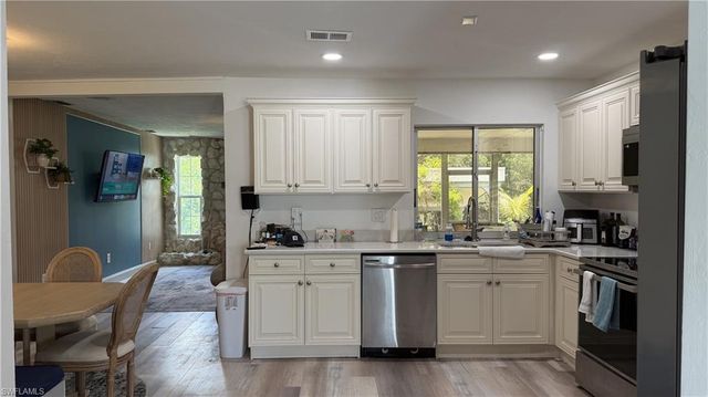 16941 Carolyn LN, North Fort Myers, FL 33917