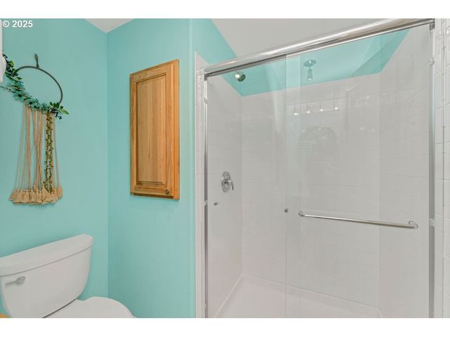 101 S Quadrant St, Rockaway Beach, OR 97136