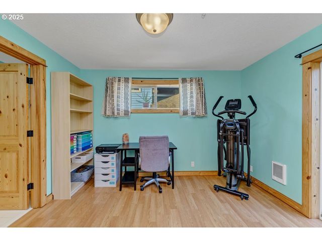 101 S Quadrant St, Rockaway Beach, OR 97136