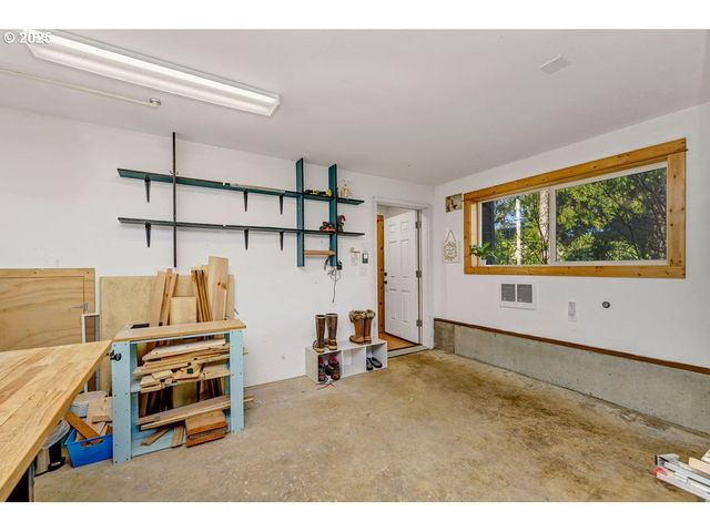 101 S Quadrant St, Rockaway Beach, OR 97136