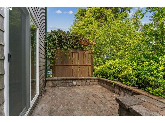 101 S Quadrant St, Rockaway Beach, OR 97136