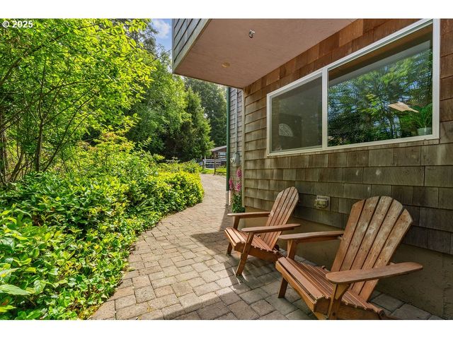 101 S Quadrant St, Rockaway Beach, OR 97136