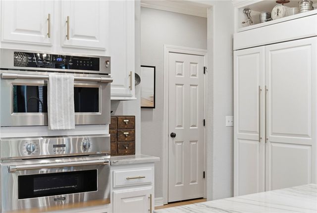 3601 W Legacy Lane, Rogers, AR 72758