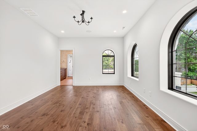 3159 N Pennsylvania Street, Indianapolis, IN 46205
