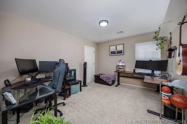 1904 Barnett Place, Bartlesville, OK 74006