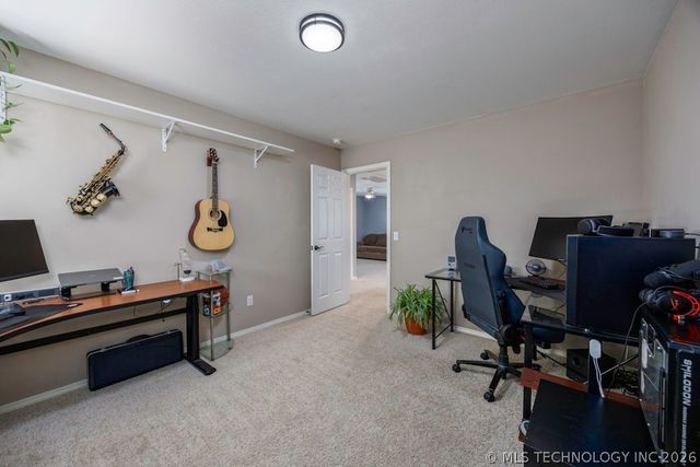 1904 Barnett Place, Bartlesville, OK 74006