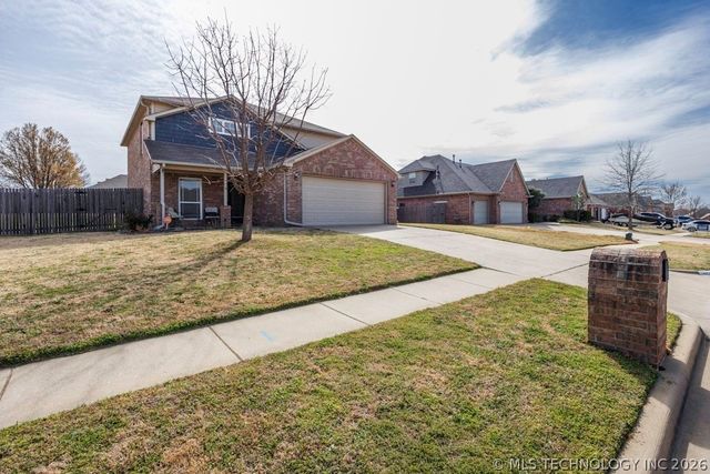 1904 Barnett Place, Bartlesville, OK 74006