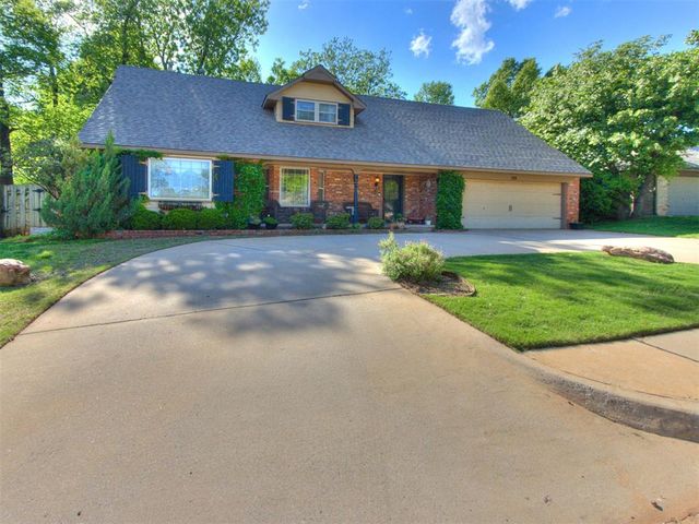 1301 Pine Oak Circle, Edmond, OK 73034