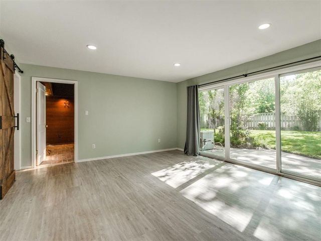1301 Pine Oak Circle, Edmond, OK 73034