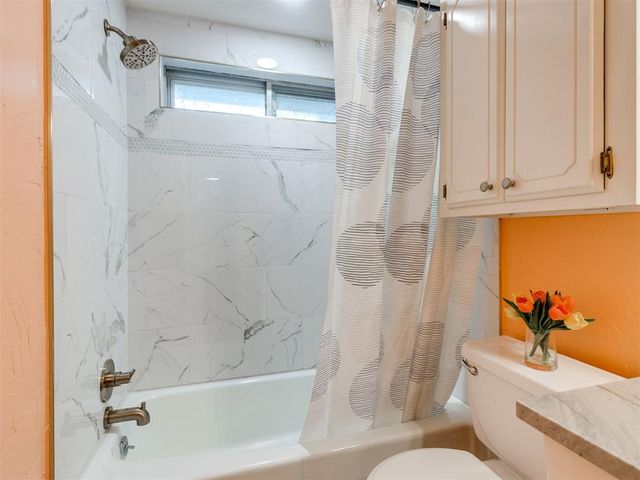 1301 Pine Oak Circle, Edmond, OK 73034