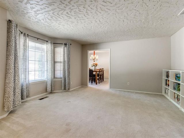 1301 Pine Oak Circle, Edmond, OK 73034