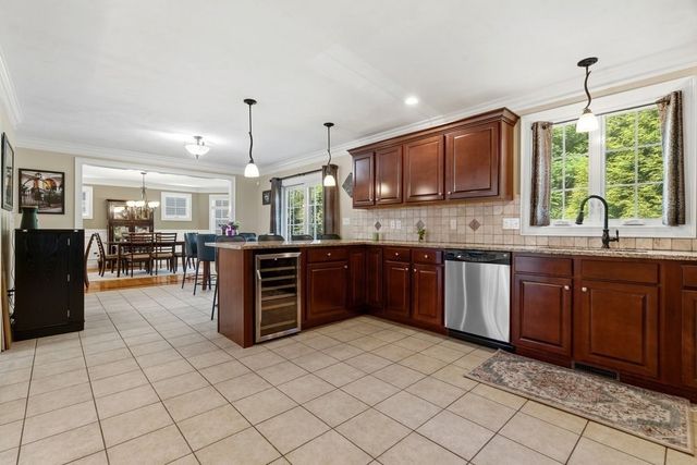 38 Woodley Ave, Boston, MA 02132