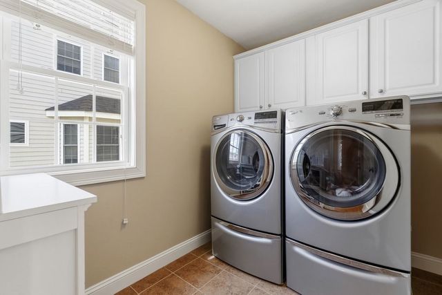 38 Woodley Ave, Boston, MA 02132