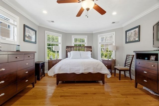 38 Woodley Ave, Boston, MA 02132