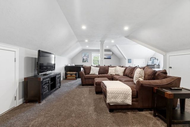 38 Woodley Ave, Boston, MA 02132