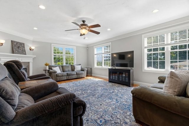 38 Woodley Ave, Boston, MA 02132