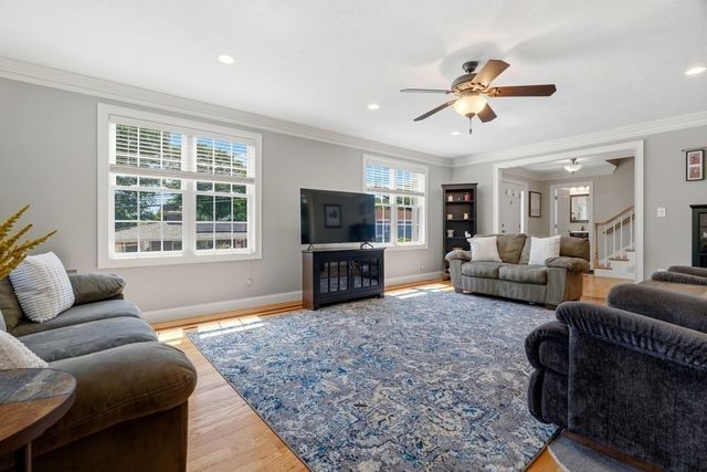 38 Woodley Ave, Boston, MA 02132