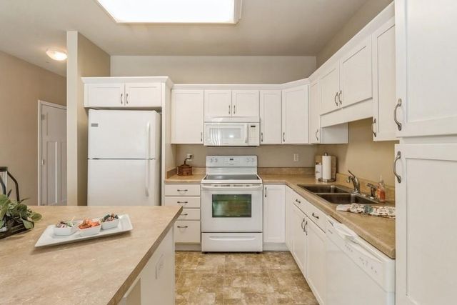 1370 SW Magazine Road 202, Ankeny, IA 50023