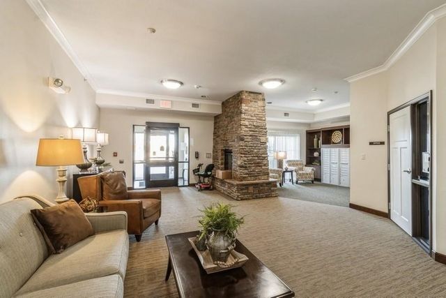 1370 SW Magazine Road 202, Ankeny, IA 50023