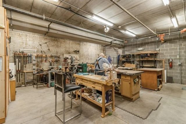 1370 SW Magazine Road 202, Ankeny, IA 50023