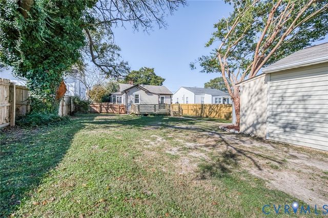 5415 Bloomingdale Ave, Henrico, VA 23228