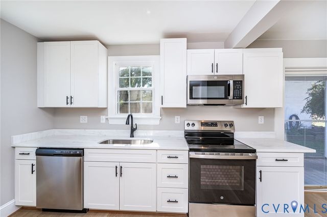 5415 Bloomingdale Ave, Henrico, VA 23228