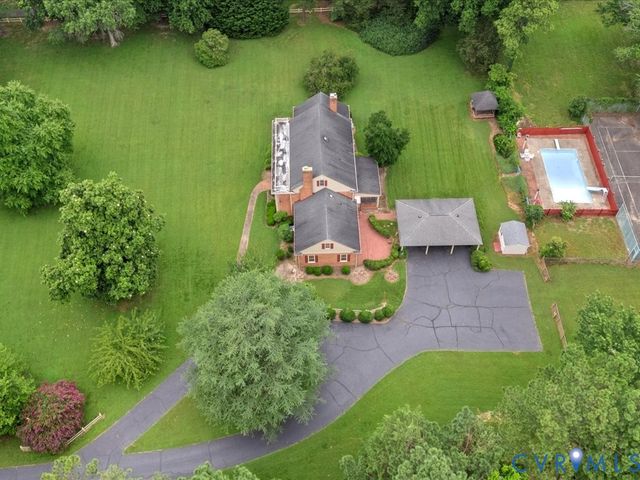 7350 Lexington Dr, Mechanicsville, VA 23111