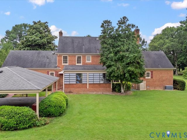 7350 Lexington Dr, Mechanicsville, VA 23111
