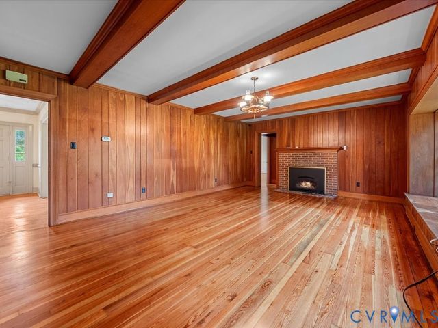 7350 Lexington Dr, Mechanicsville, VA 23111