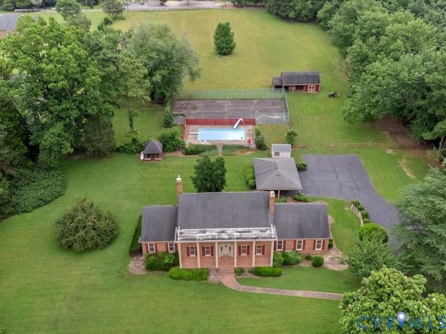 7350 Lexington Dr, Mechanicsville, VA 23111