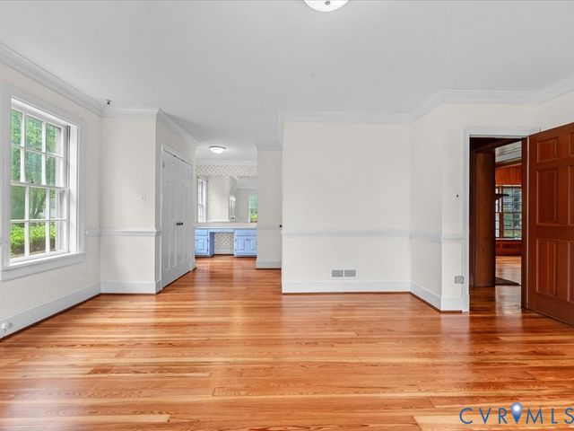 7350 Lexington Dr, Mechanicsville, VA 23111