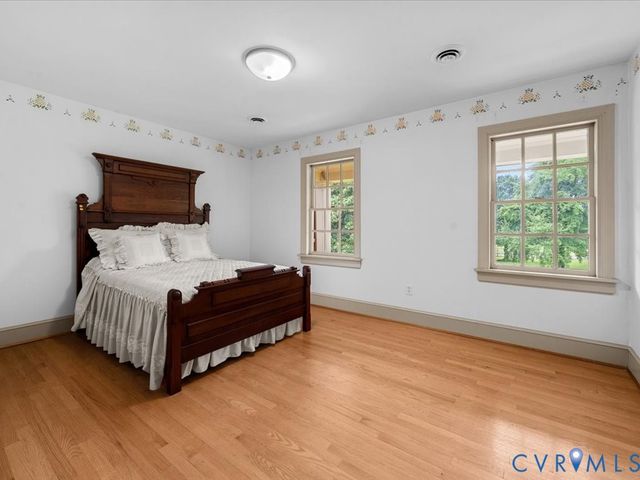 7350 Lexington Dr, Mechanicsville, VA 23111