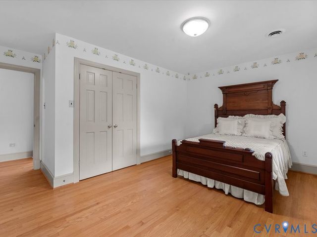 7350 Lexington Dr, Mechanicsville, VA 23111