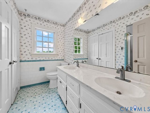 7350 Lexington Dr, Mechanicsville, VA 23111