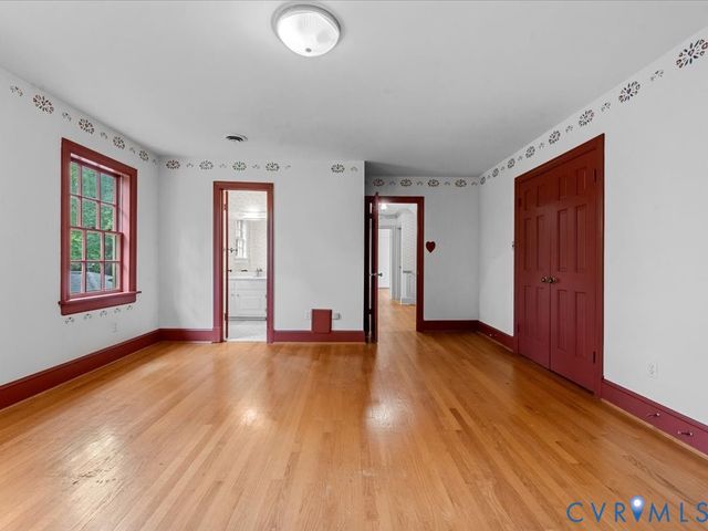 7350 Lexington Dr, Mechanicsville, VA 23111