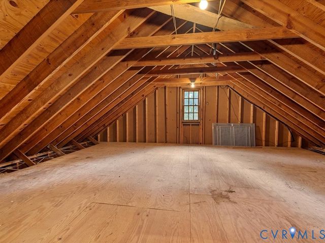 7350 Lexington Dr, Mechanicsville, VA 23111