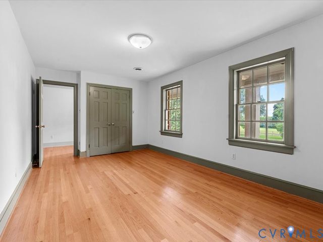 7350 Lexington Dr, Mechanicsville, VA 23111