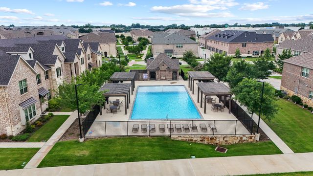 2736 Levee Lane, Lewisville, TX 75067