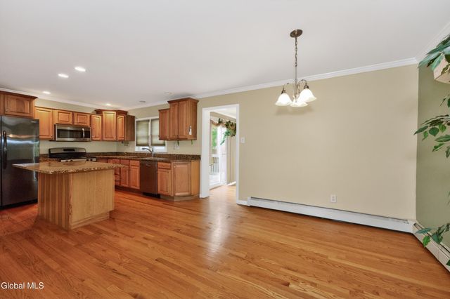 22 5th Street, Scotia, NY 12302