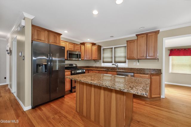 22 5th Street, Scotia, NY 12302