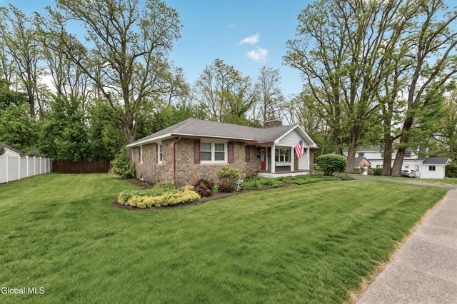 22 5th Street, Scotia, NY 12302