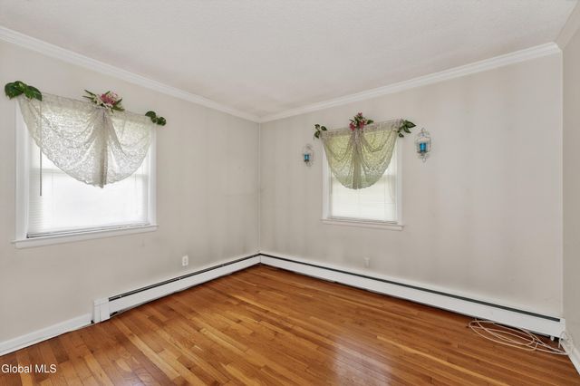 22 5th Street, Scotia, NY 12302