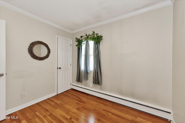 22 5th Street, Scotia, NY 12302